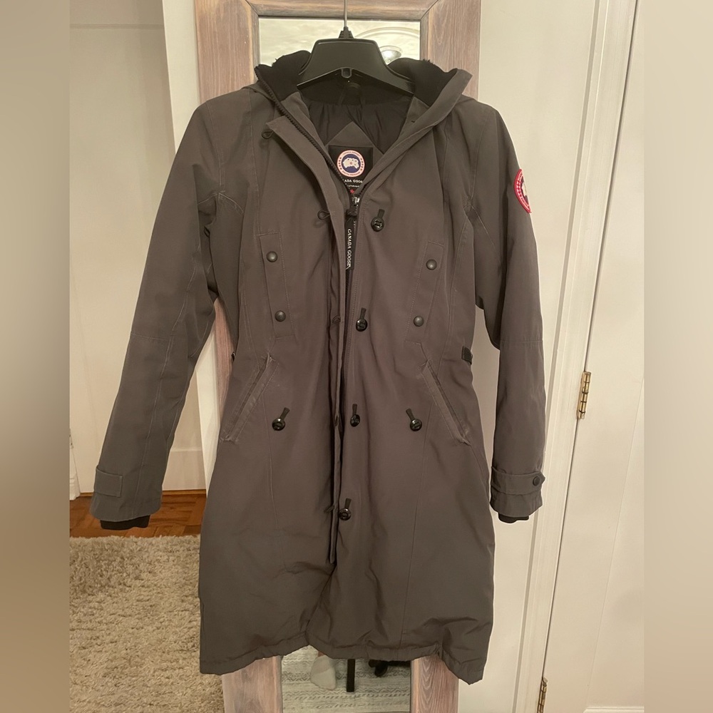Women’s Small Canada Goose Jacket